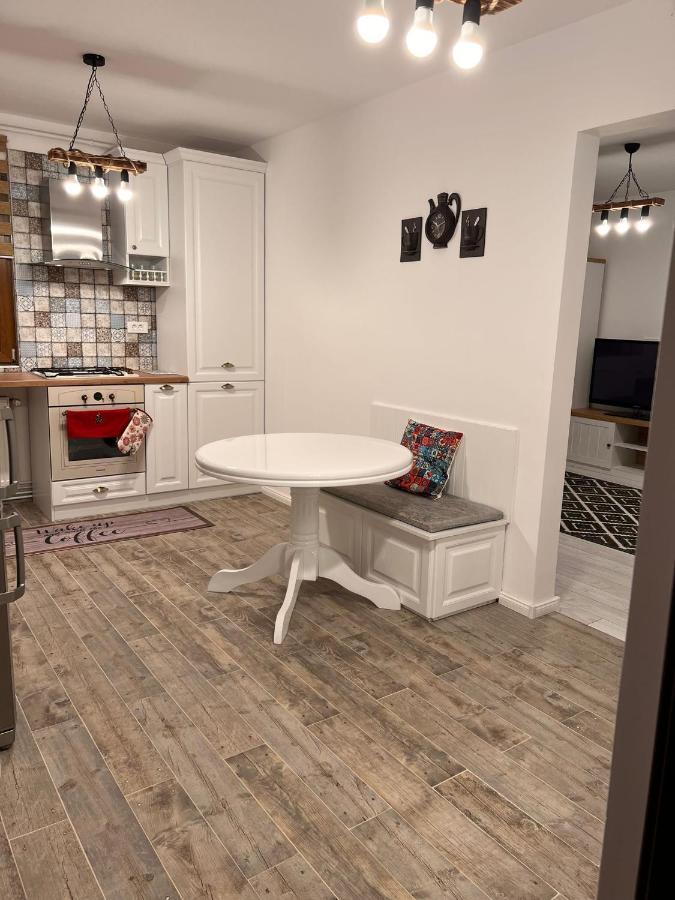 Apartament English Home 2 Camere Brašov Exteriér fotografie